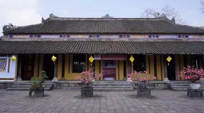 獨尊湛現：如何建立自身的福報？