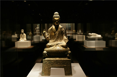 索達吉堪布：藏傳佛教跟漢傳佛教之間有什麼差別？