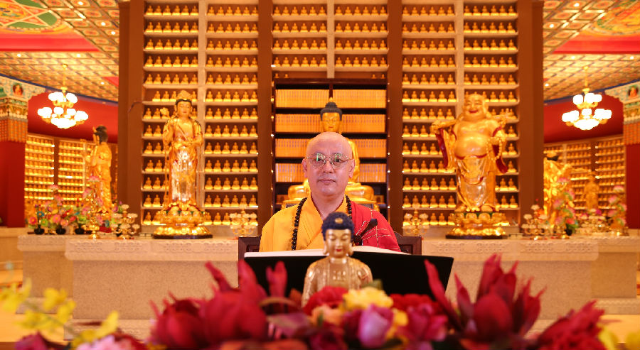 宏圓法師：眾生性識無定，於生死海中旋出旋入