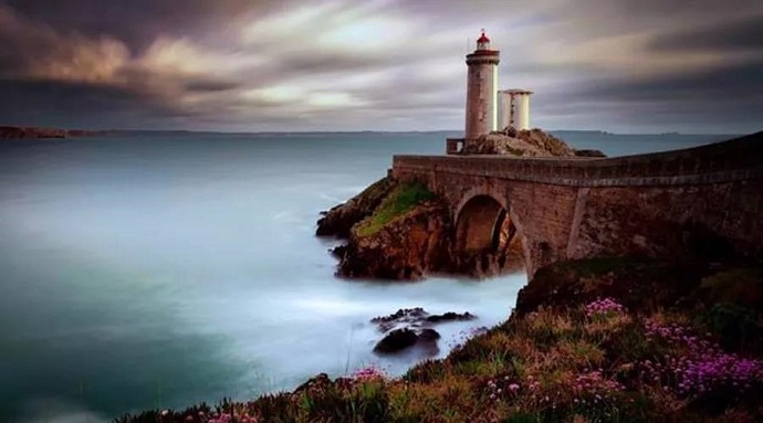 獨尊湛現：必須遵守規律，按照程序進行學習