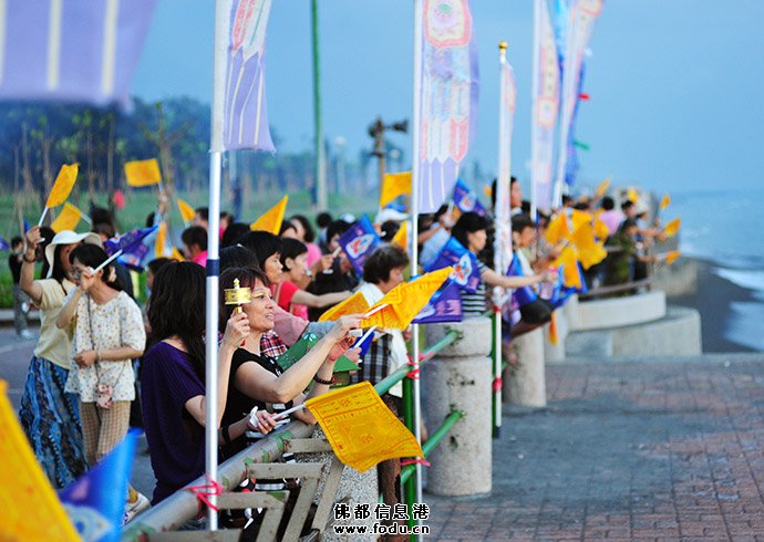 海濤法師：夫妻在一起是否違背邪YIN？