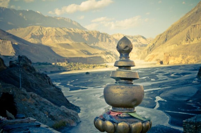 達真堪布：我認為做人可以低調，但是做事要高調，這樣對嗎？