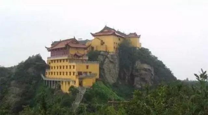 獨尊湛現：要了解有為與無為的差別