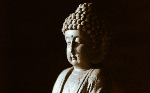 怎麼理解《地藏經》說的只要臨終聽聞佛名就能解脫？