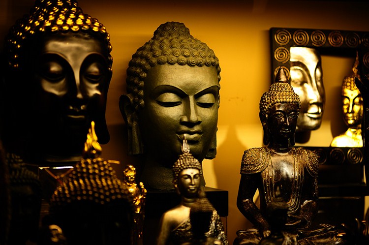 應該以什麼心態供養佛菩薩？