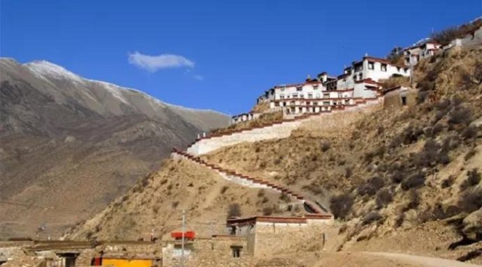 獨尊湛現：要時刻對自心檢驗，加以改正