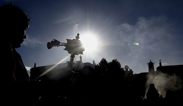 達真堪布：這樣用我的佛堂受戒如法嗎？