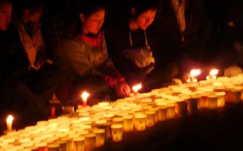 佛教超度經文有哪些？如何念地藏經超度亡人？