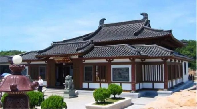 獨尊湛現：什麼是輪迴，什麼在輪迴，及六道的演變？