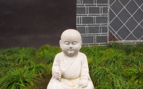 妨礙善行，損耗錢財的六種過失，在家佛教徒要防範