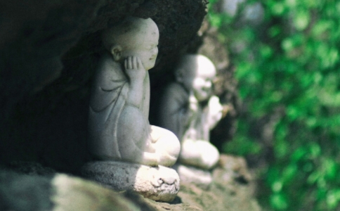 布施的時候要迴向發願，才能把小功德變成大功德