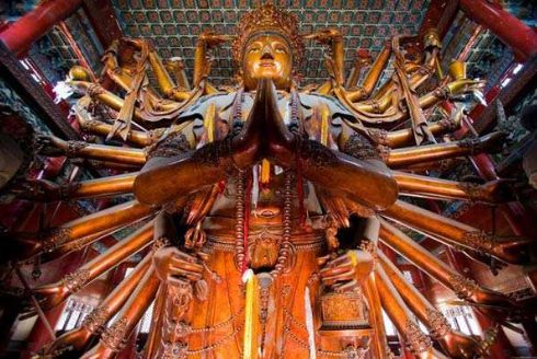 木雕佛像是在什麼朝代興起的？