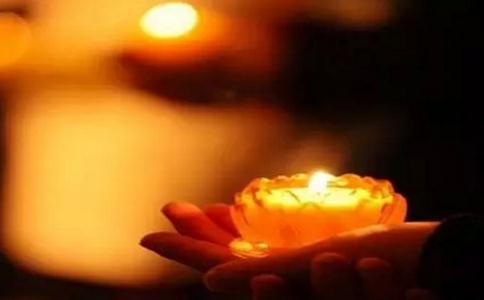 阿育王的百億千金供養布施