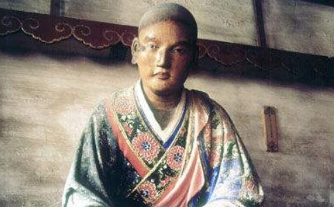 用清凈乞食來滋養色身的舍利弗