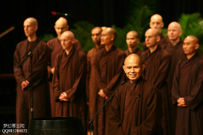 一行禪師：故道白雲：世法燃燒