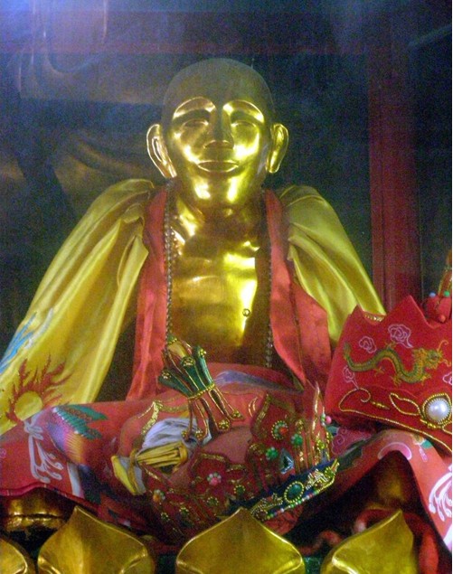 明凈和尚成就肉身舍利