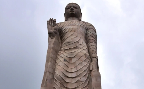 佛陀度化慳貪長者修大布施