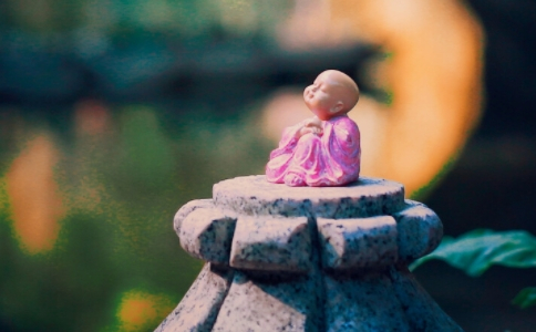 在沒有師父指導的情況下，可以一個人打坐嗎？