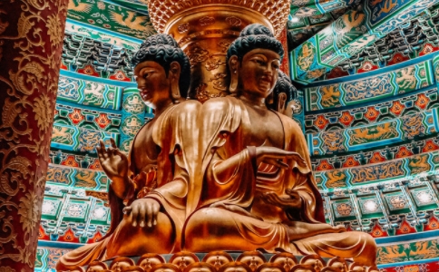 拜佛的時候心裡應該想什麼？可以求心想事成嗎？